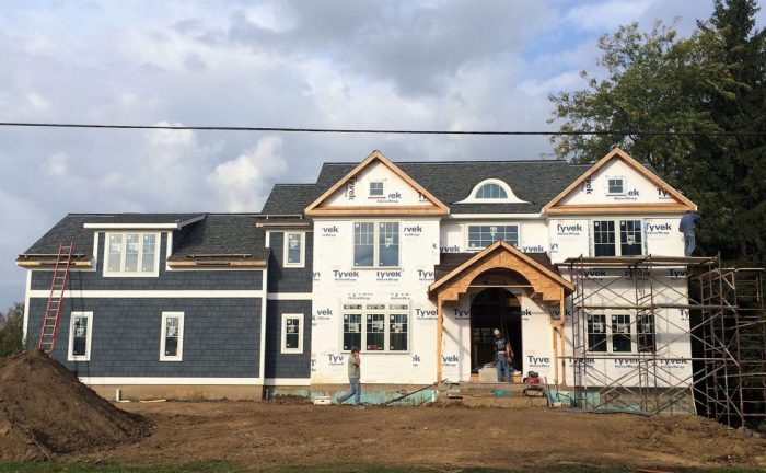 How much does it cost to change vinyl siding